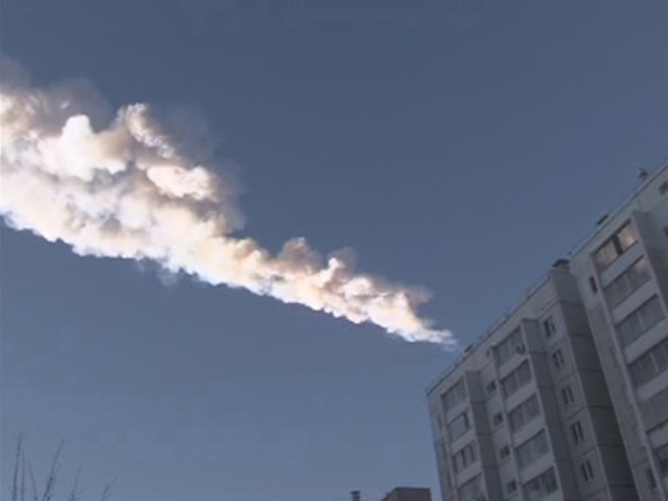 meteor shower injures hundreds in Chelyabinsk, Russia