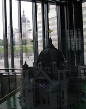 Cathedral of St. Paul in Lego