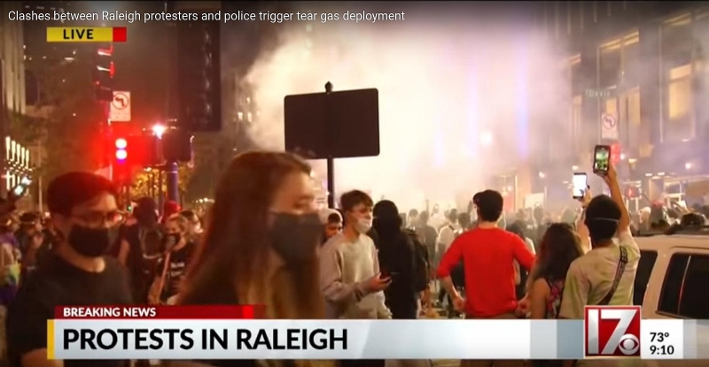 police used tear gas in Raliegh on May 30, 2020